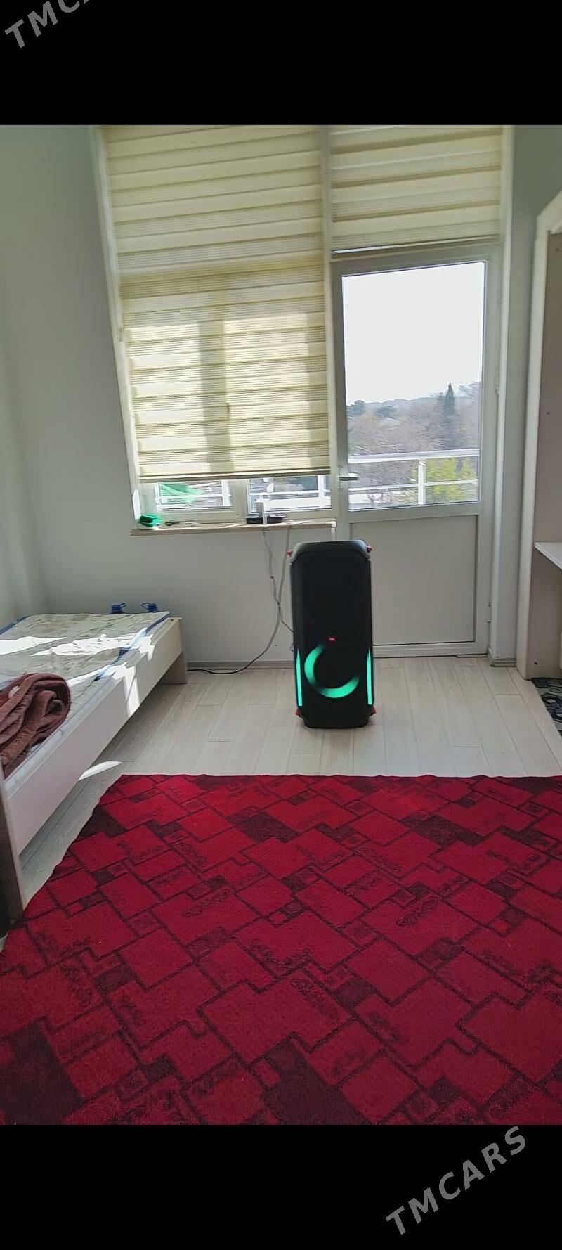 jbl partybox 710 - Кëши - img 1