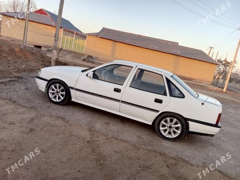 Opel Vectra 1991 - 21 000 TMT - Мары - img 1