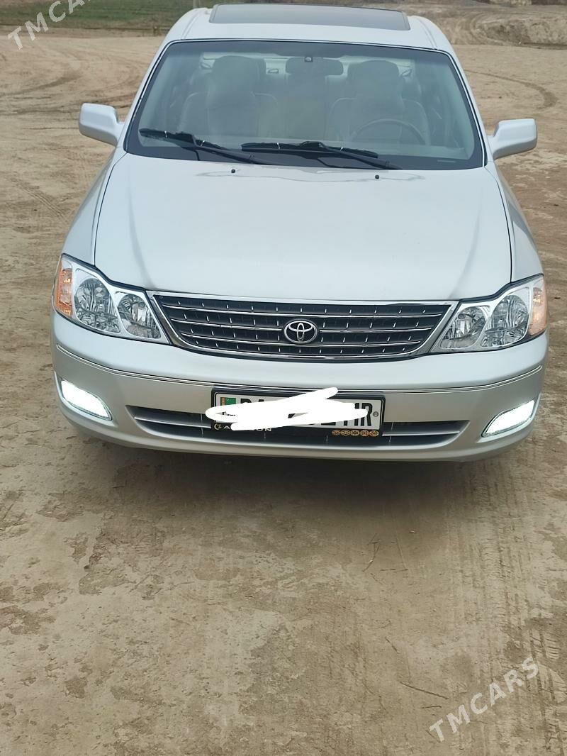 Toyota Avalon 2002 - 205 000 TMT - Сакарчага - img 1