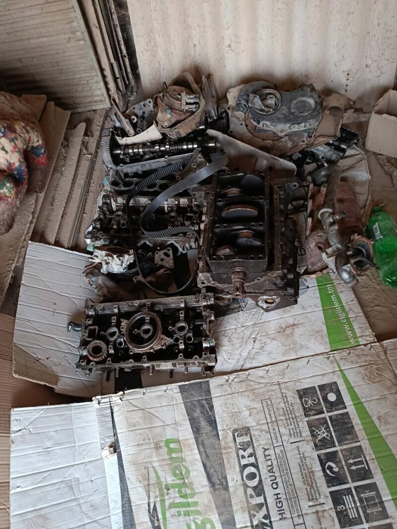 kia sarento 2003 6 000 TMT - Мары - img 1