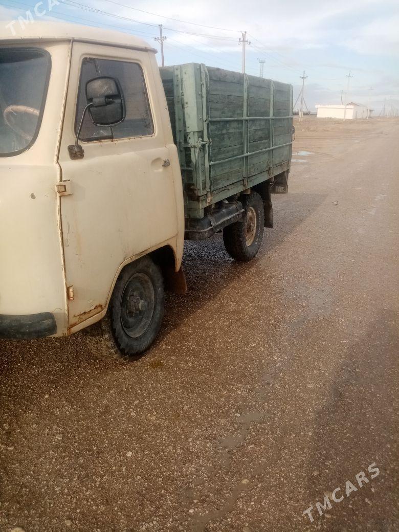 UAZ Profi 1995 - 30 000 TMT - Jebel - img 1