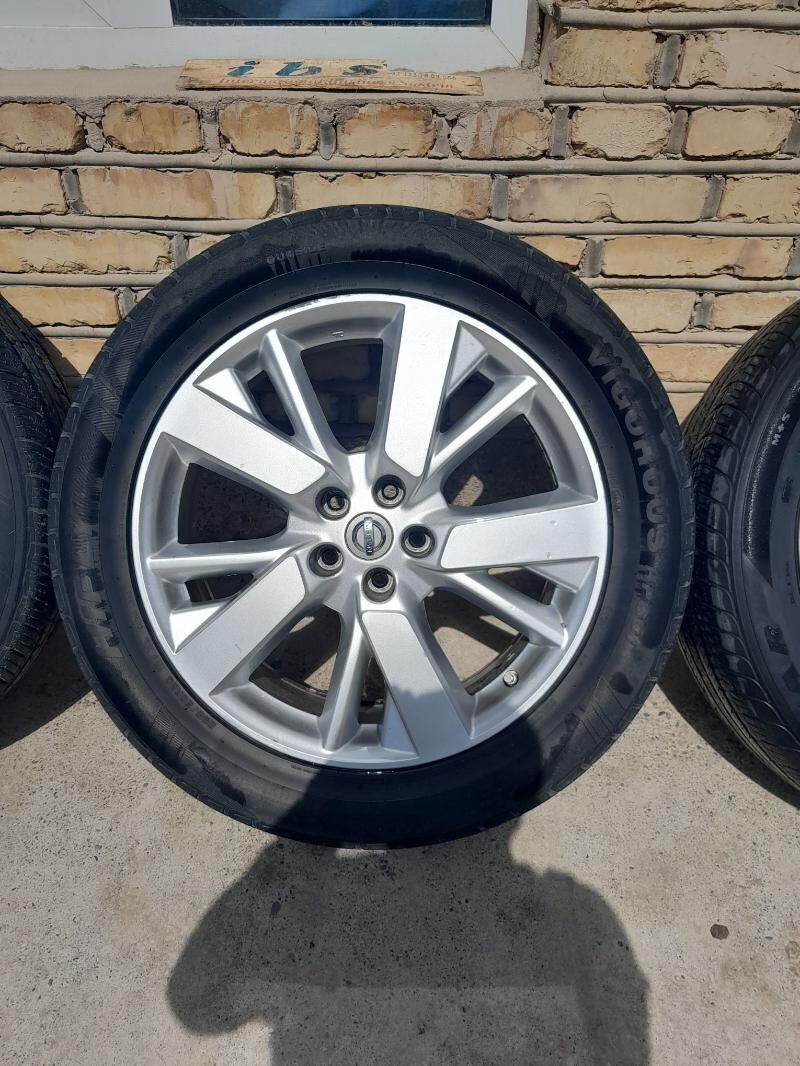 20lik Nissan Patfinder 2013-25 1 600 TMT - Ак-Бугдайский этрап - img 1