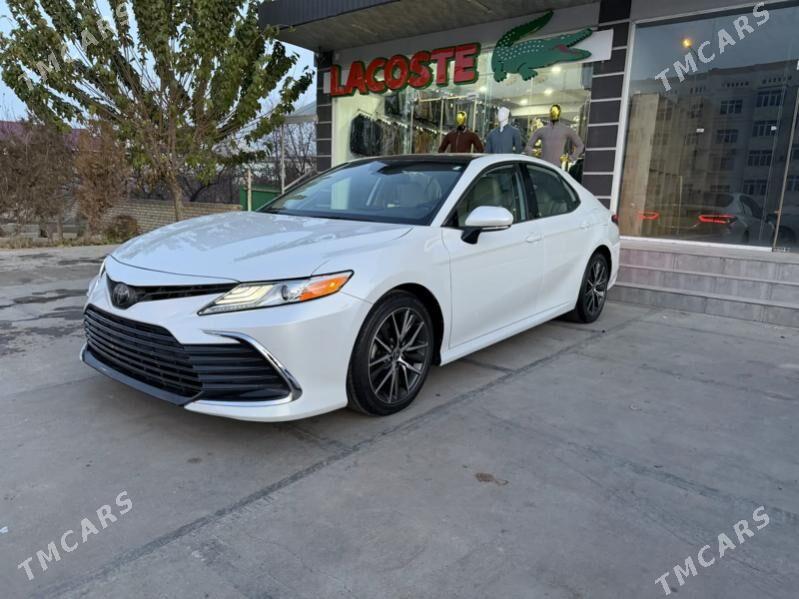 Toyota Camry 2021 - 588 000 TMT - Мары - img 1