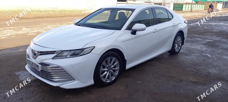 Toyota Camry 2020 - 235 000 TMT - Мургап - img 1