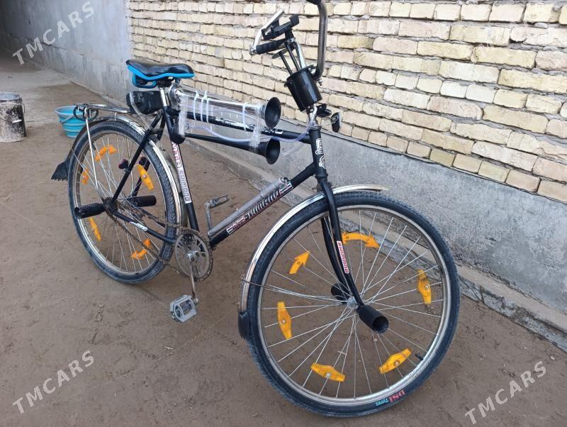 ural welik Russiya - Чарджоу - img 1