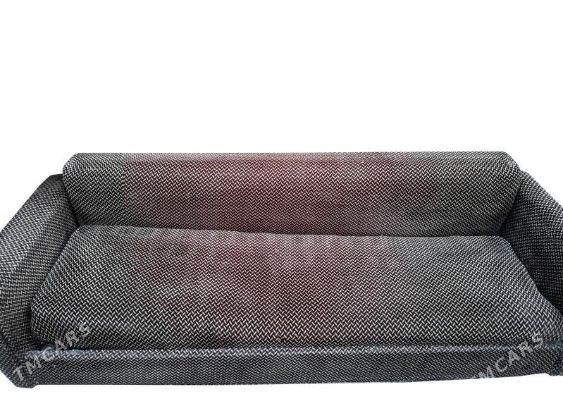 Диван - Туркменабат - img 1