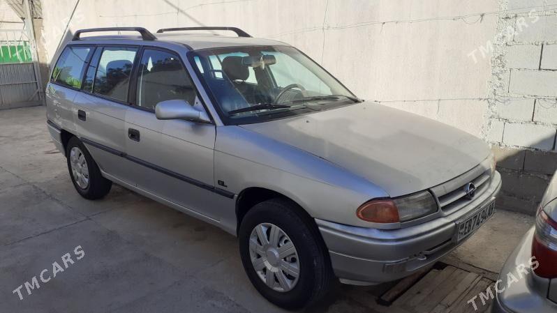 Opel Astra 1995 - 47 000 TMT - Теджен - img 1