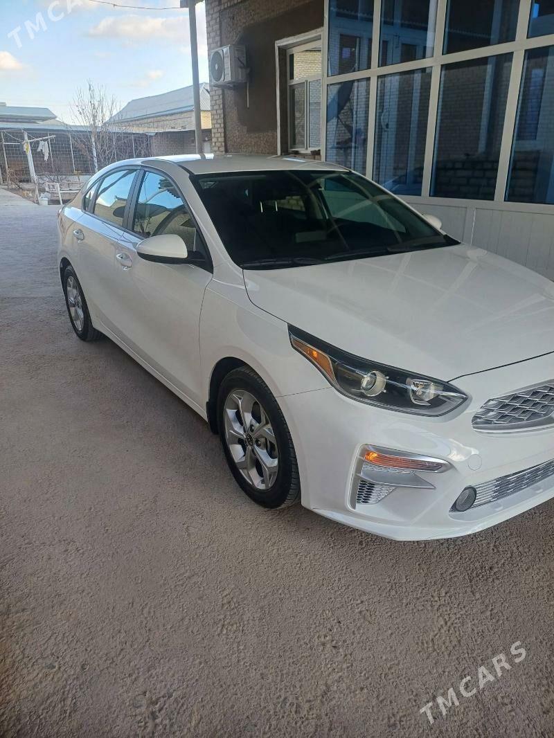 Kia Forte 2021 - 230 000 TMT - Мары - img 1