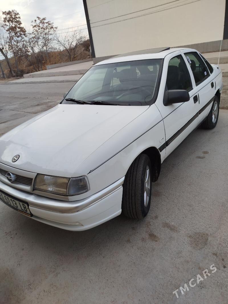 Opel Vectra 1991 - 40 000 TMT - Sakar - img 1