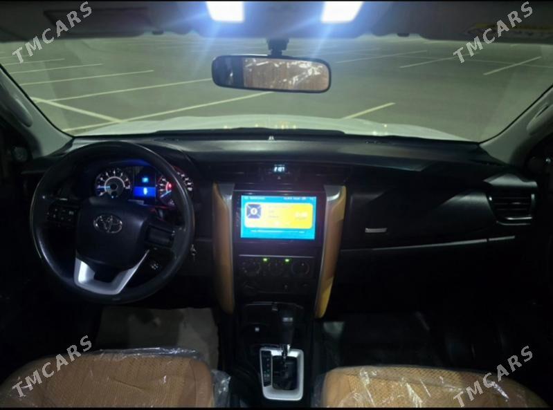 Toyota Fortuner 2017 - 520 000 TMT - Ашхабад - img 1