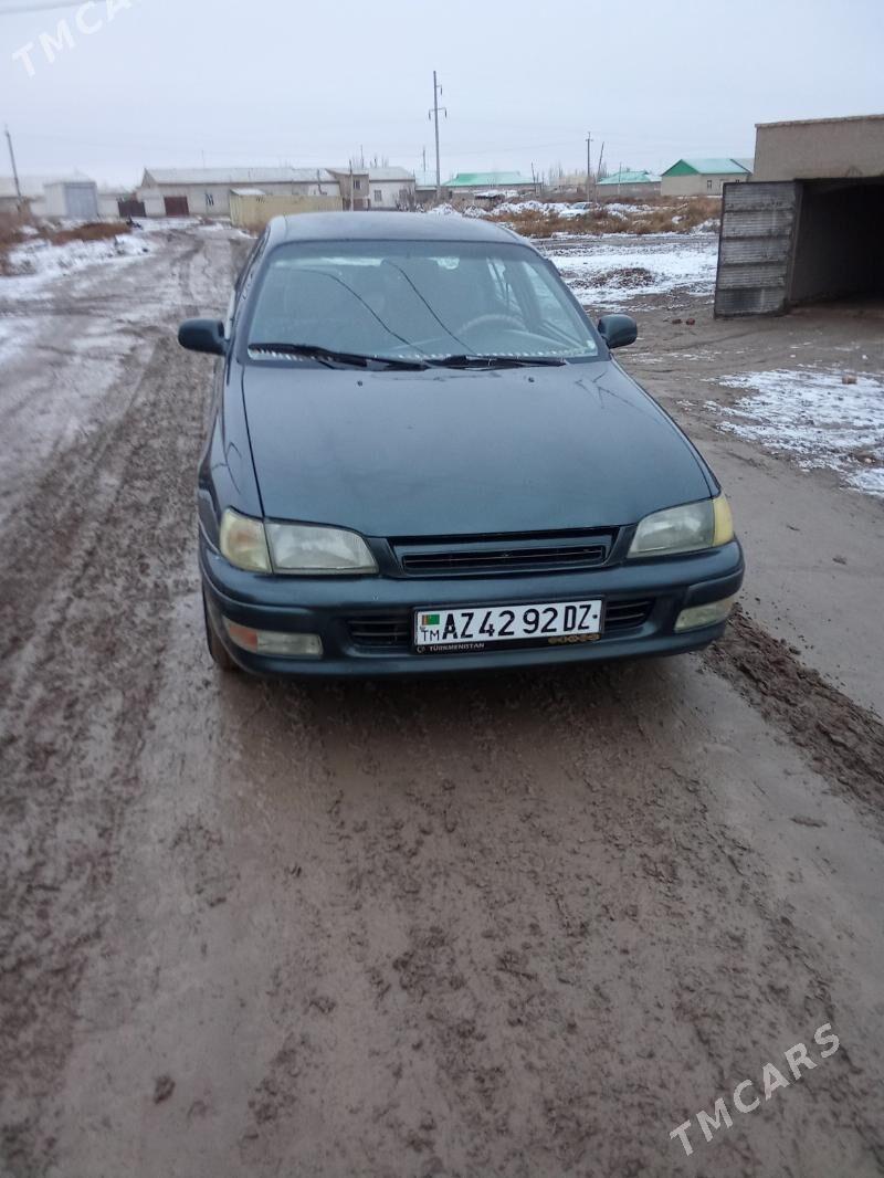 Toyota Carina 1995 - 70 000 TMT - Gurbansoltan Eje - img 1
