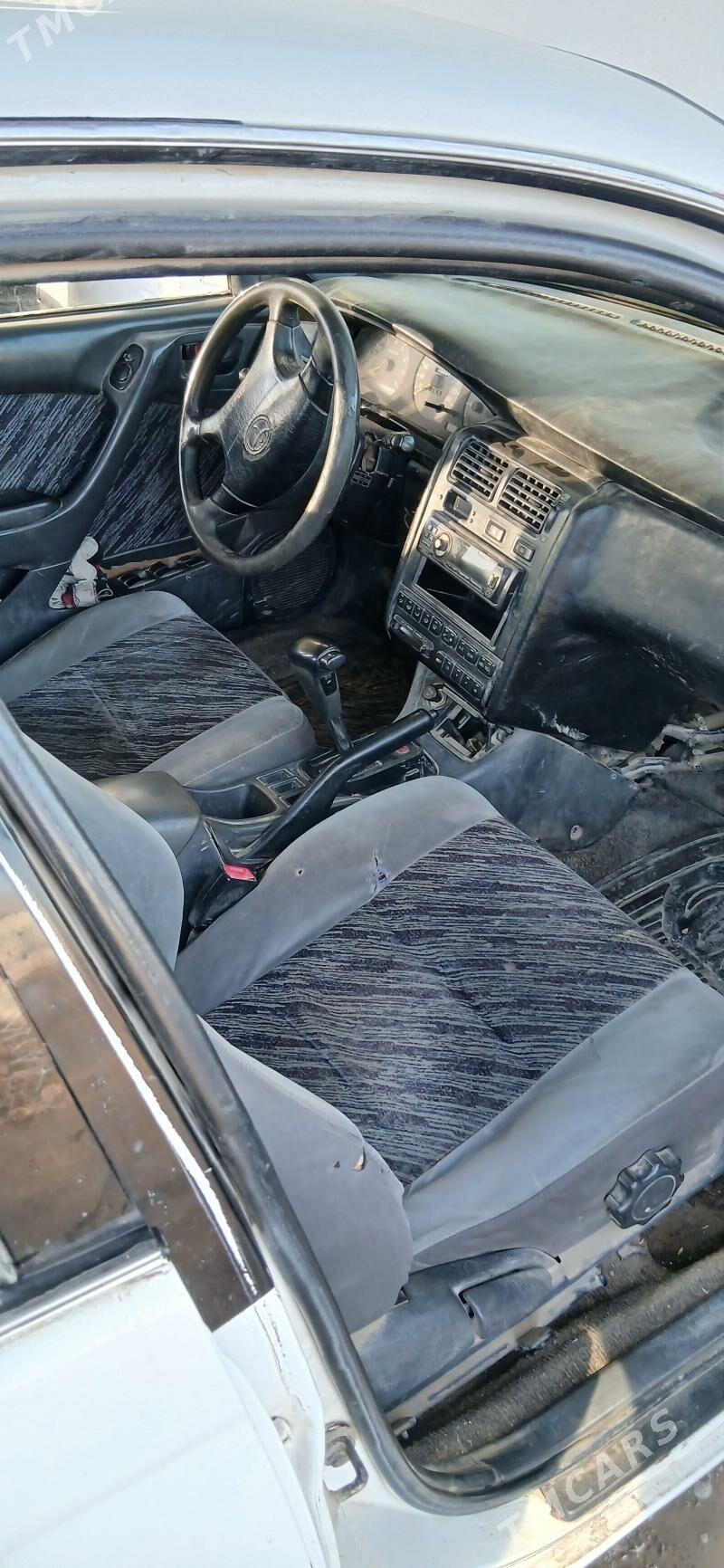 Toyota Corona 1995 - 65 000 TMT - Гороглы (Тагта) - img 1