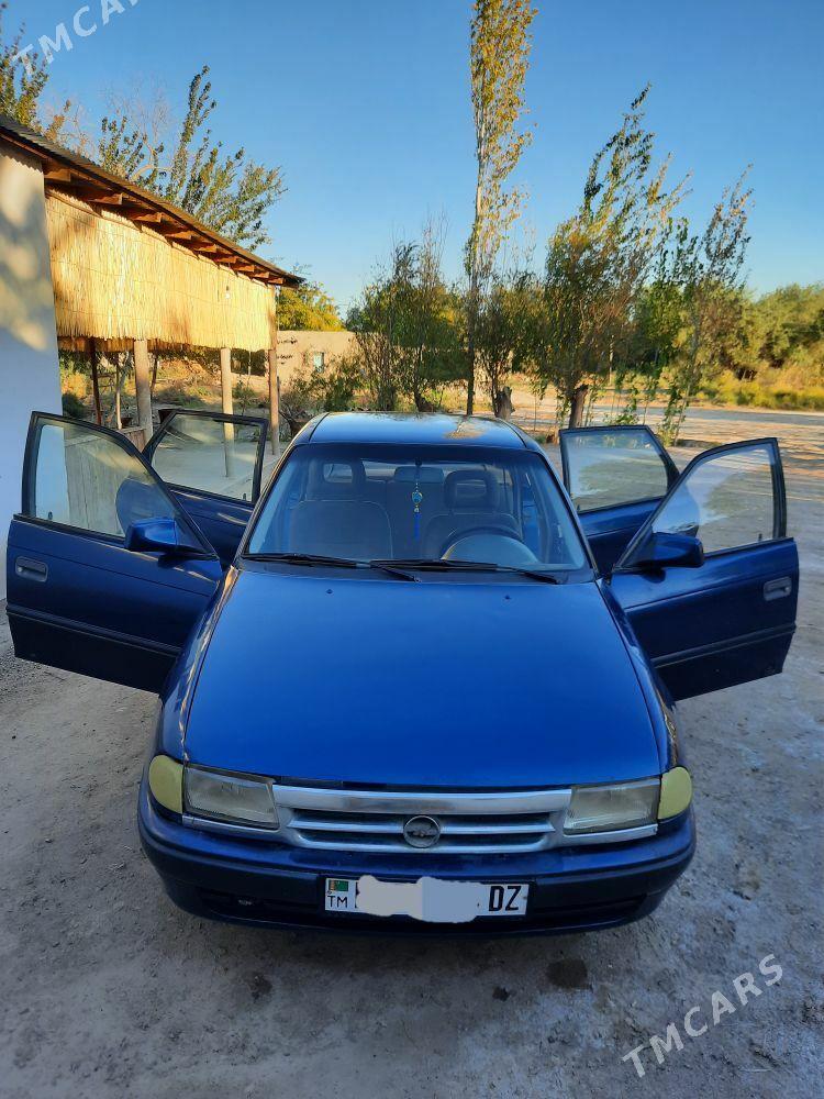 Opel Astra 1994 - 45 000 TMT - Boldumsaz - img 1