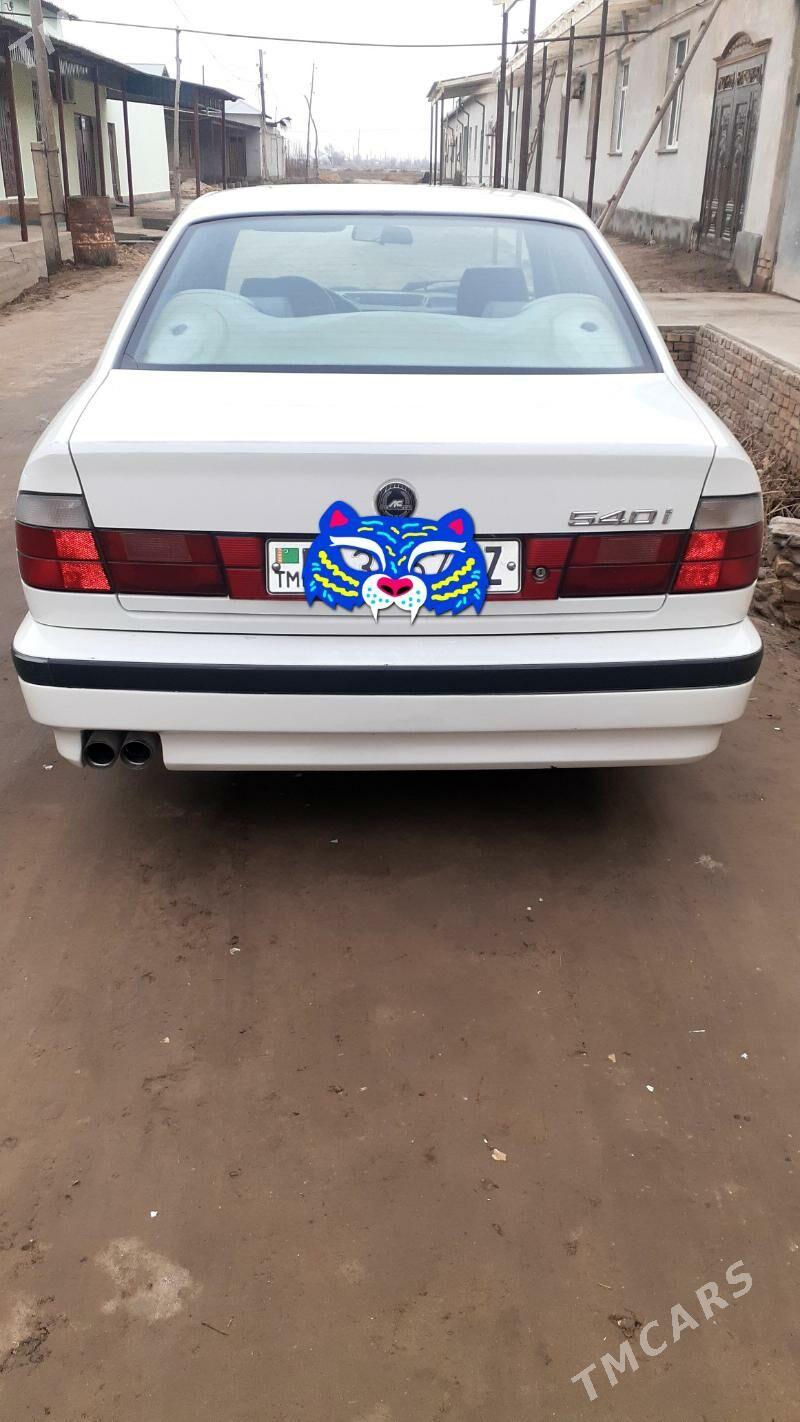 BMW 5 Series 1990 - 40 000 TMT - Дашогуз - img 1