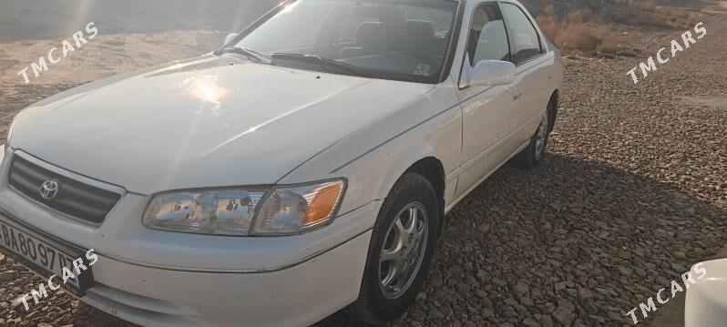 Toyota Camry 2000 - 168 000 TMT - Дашогуз - img 1