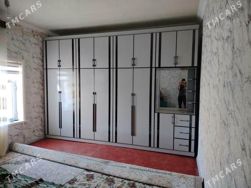 Stenka garnatur - Гёкдепе - img 1