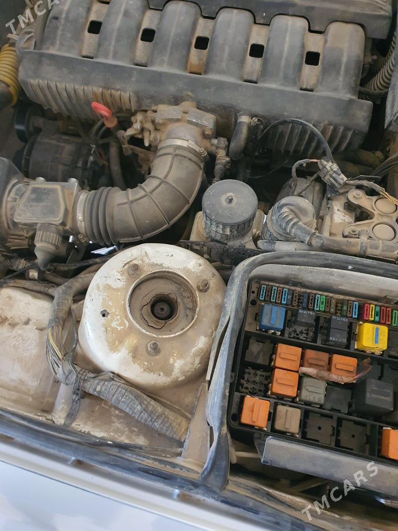 BMW 525 1991 - 70 000 TMT - Ýolöten - img 1