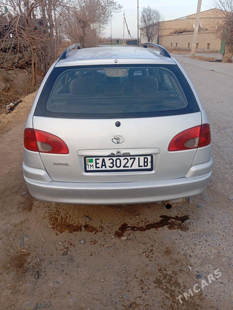 Toyota Avensis 1999 - 100 000 TMT - Türkmenabat - img 1