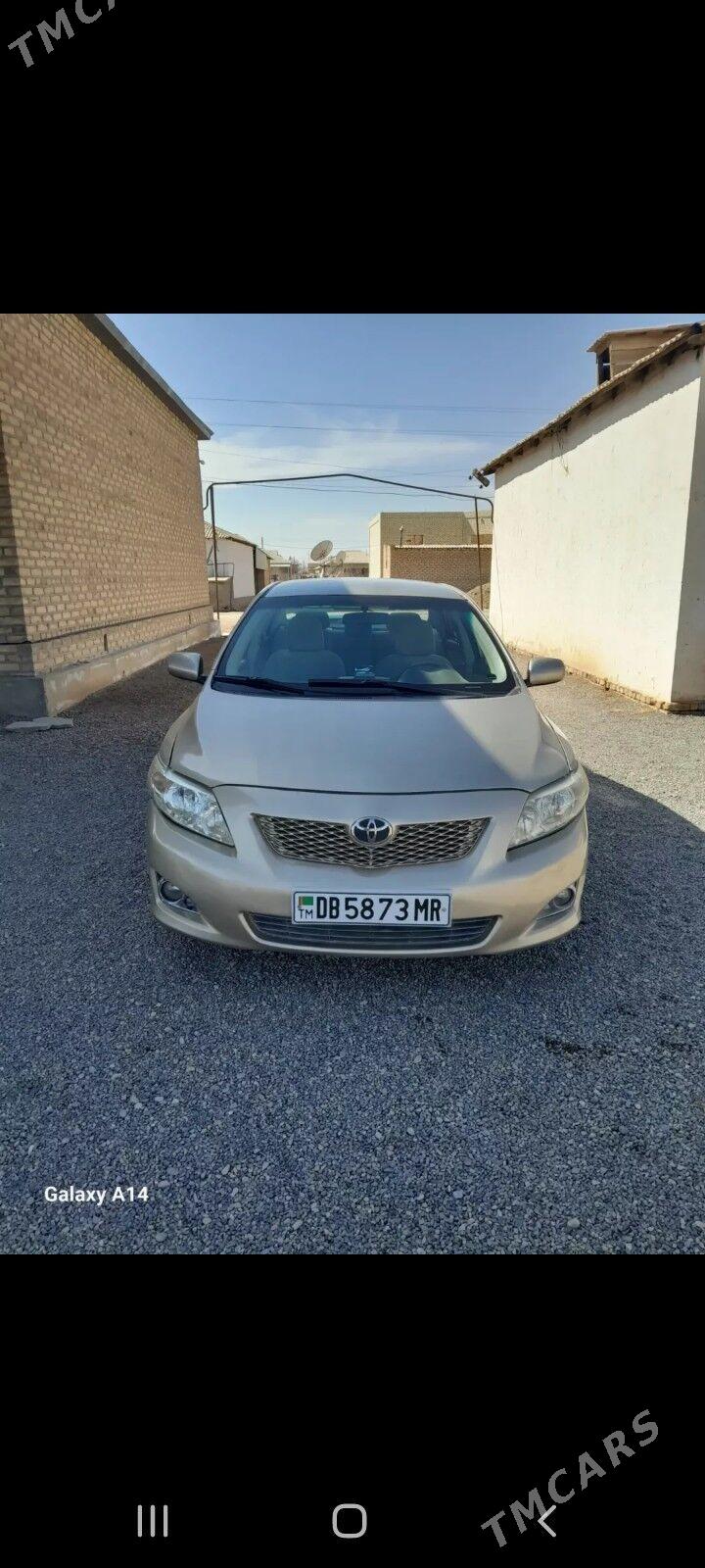 Toyota Corolla 2009 - 140 000 TMT - Мары - img 1