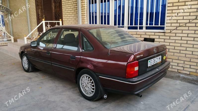 Opel Vectra 1992 - 40 000 TMT - Мары - img 1