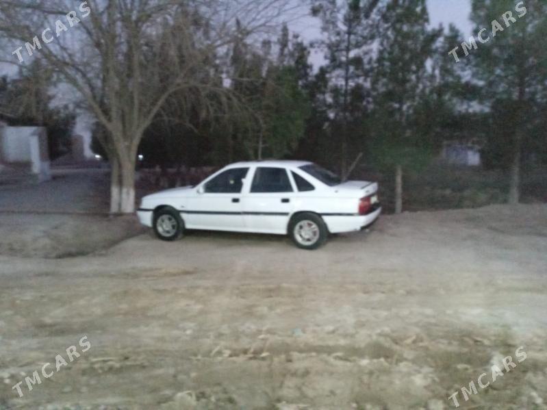 Opel Vectra 1992 - 30 000 TMT - Мургап - img 1
