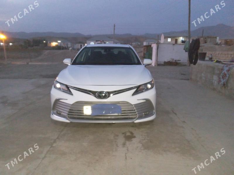 Toyota Camry 2020 - 320 000 TMT - Махтумкули - img 1