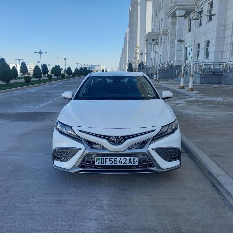 Toyota Camry 2021 - 345 000 TMT - "Altyn Asyr" Gündogar bazary (Jygyllyk) - img 1
