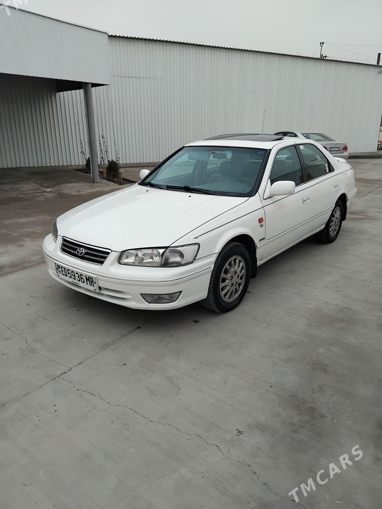 Toyota Camry 1998 - 170 000 TMT - Байрамали - img 1