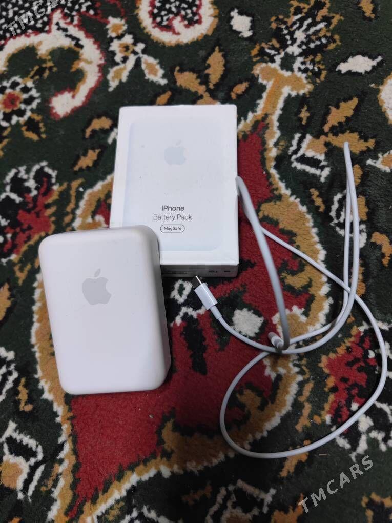 IPHONE BEZPROWODNOY ZARYTNYK. - Мары - img 1