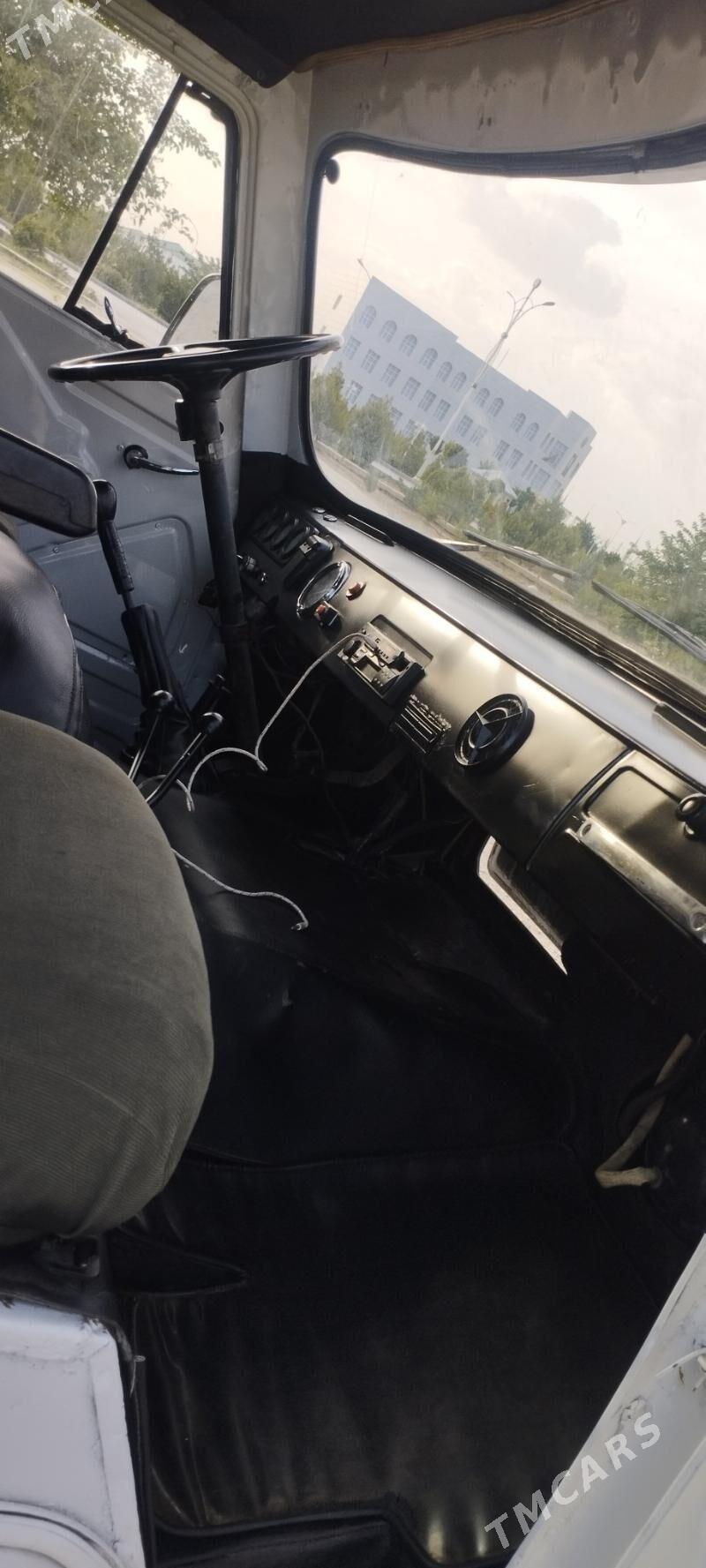 UAZ 469 1987 - 50 000 TMT - Balkanabat - img 1