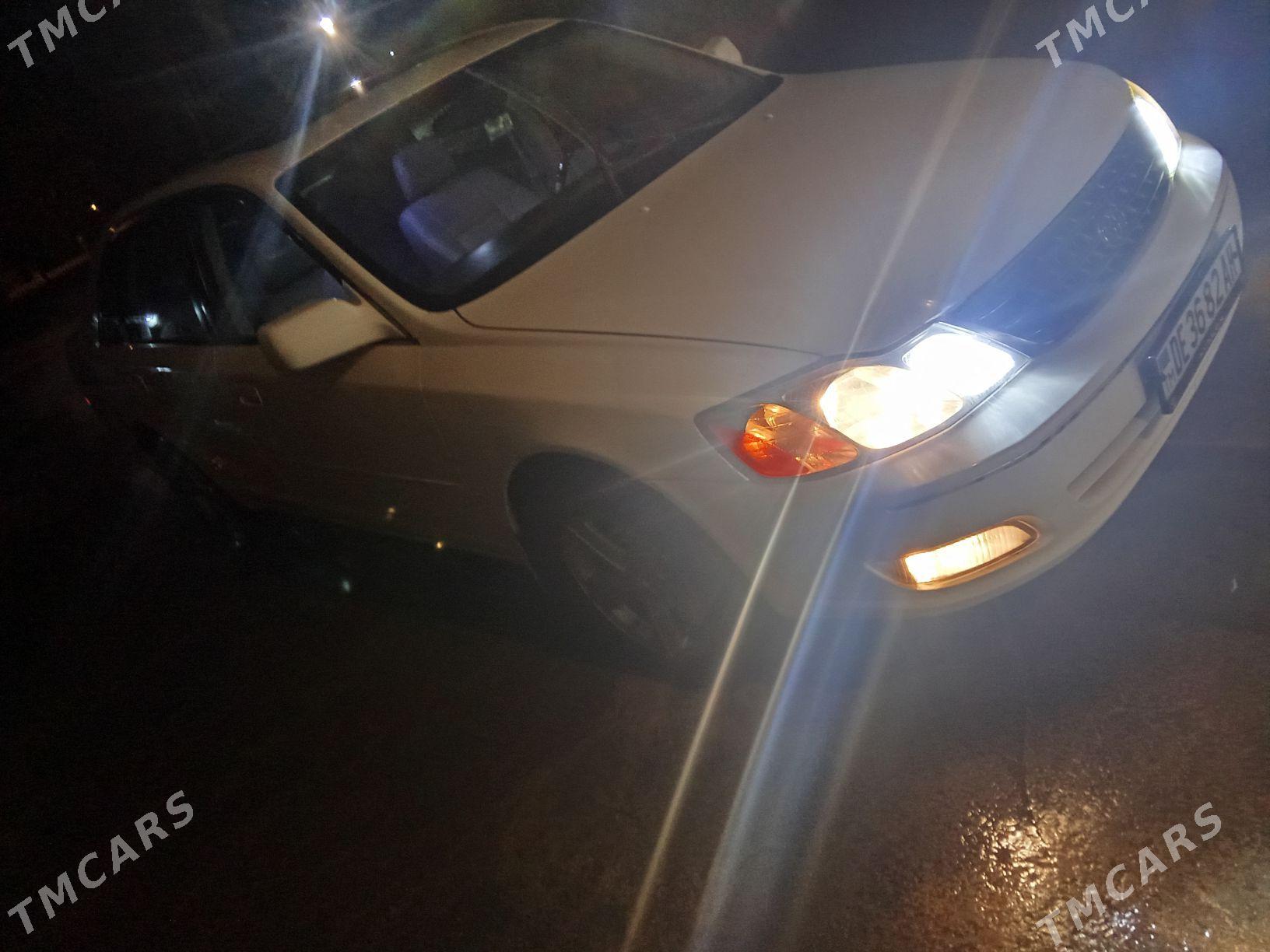 Toyota Avalon 2004 - 200 000 TMT - Magtymguly - img 1