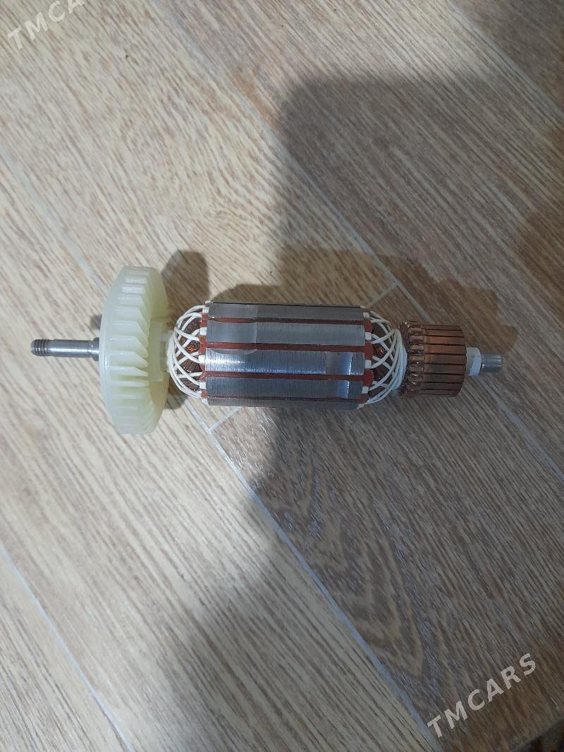 yakyr - Hitrowka - img 1