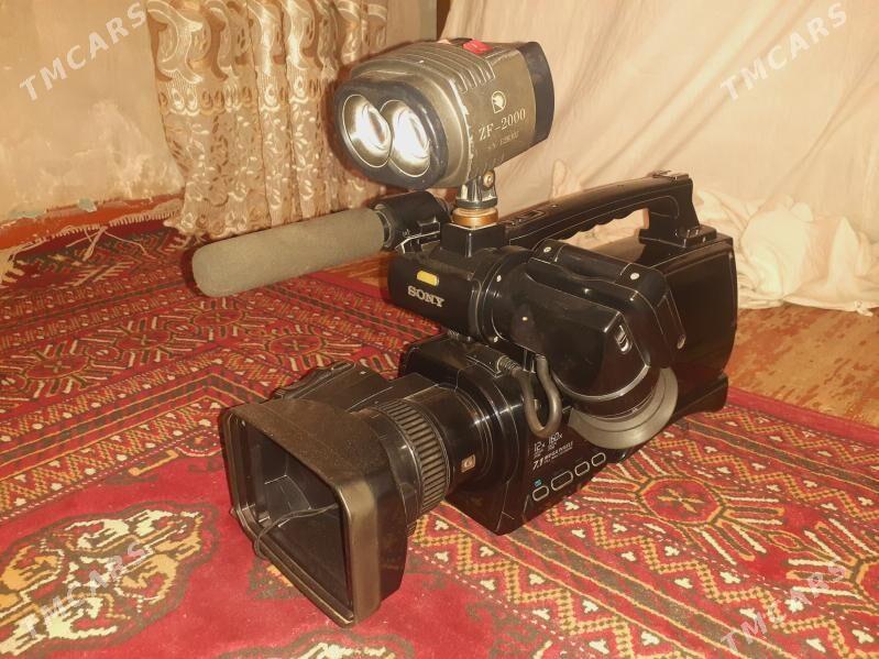 Sony 1500 - Теджен - img 1