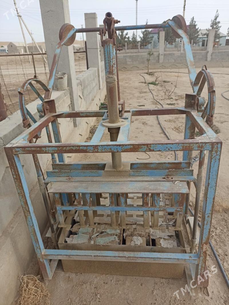 kerpic aparat - Esenguly - img 1