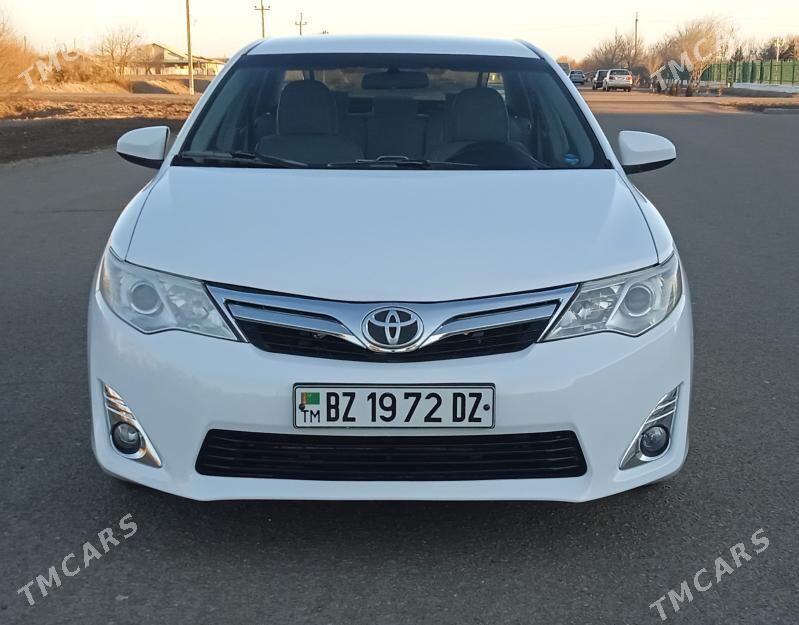 Toyota Camry 2013 - 230 000 TMT - Болдумсаз - img 1