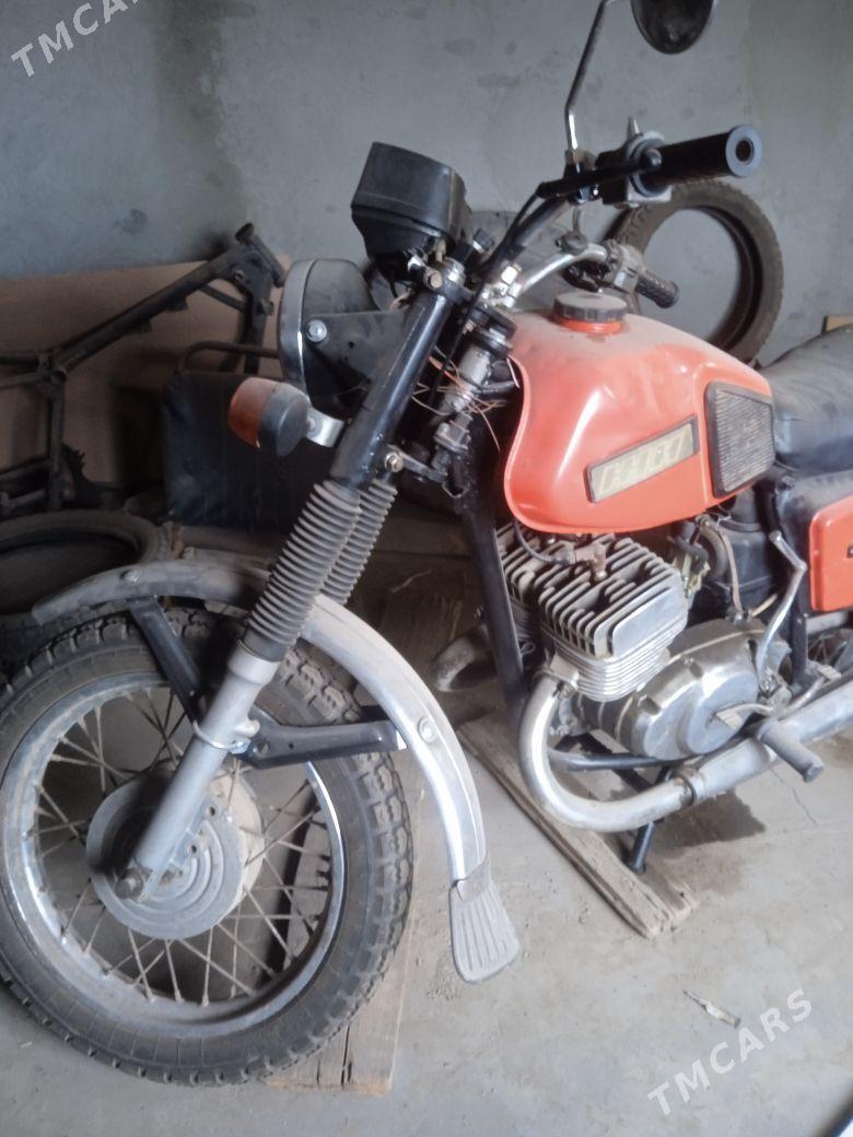 Iž Ýupiter 1990 - 13 000 TMT - Бабадайхан - img 1