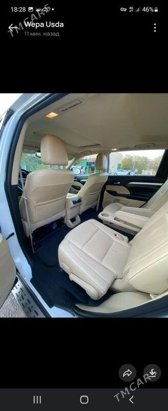 Toyota Highlander 2019 - 530 000 TMT - Ашхабад - img 1