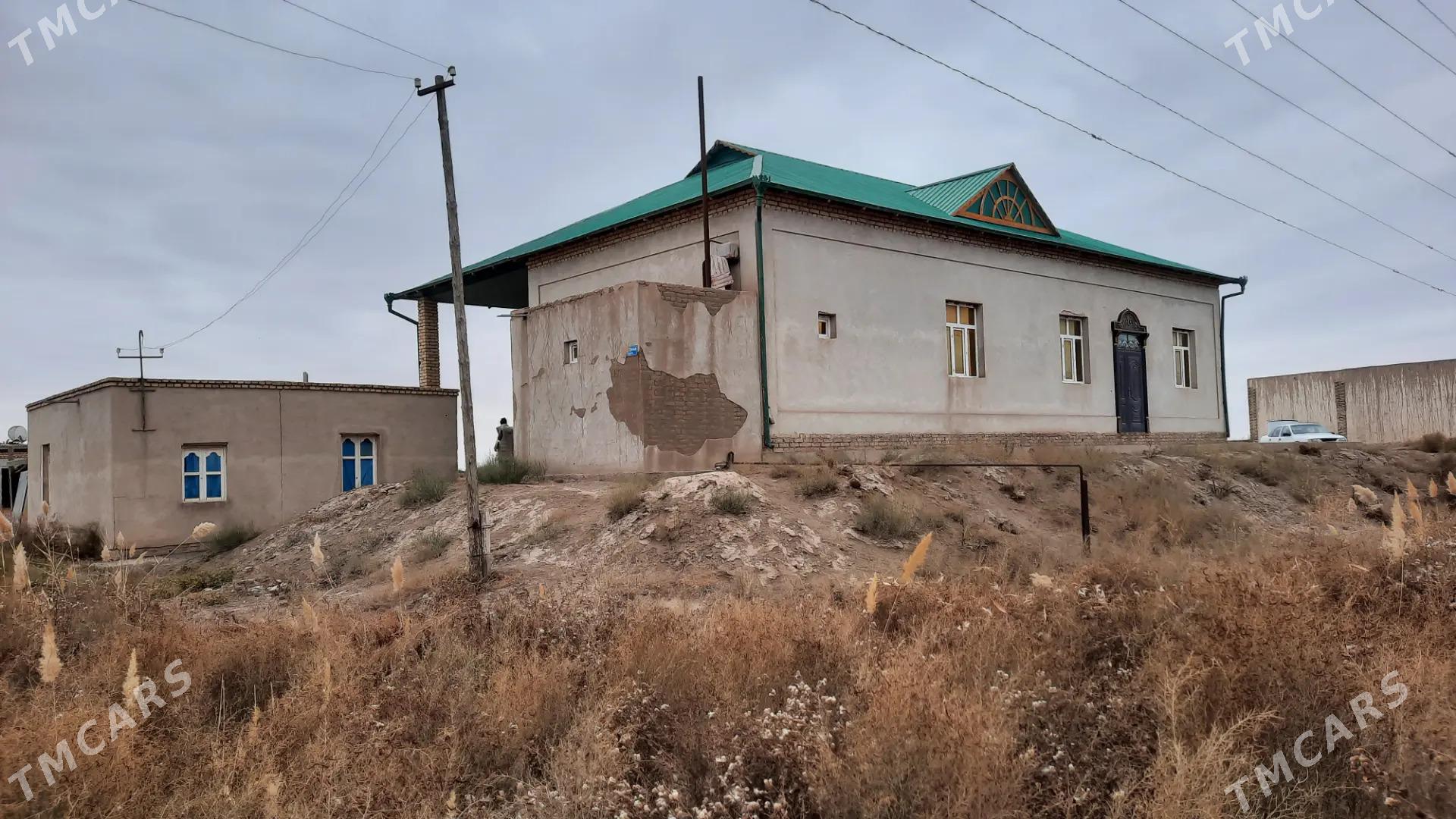 Участок жой - Gurbansoltan Eje - img 1