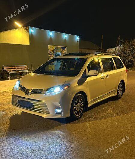 Toyota Sienna 2020 - 520 000 TMT - Aşgabat - img 1