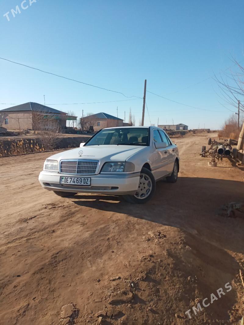 Mercedes-Benz C-Class 1994 - 55 000 TMT - Гороглы (Тагта) - img 1
