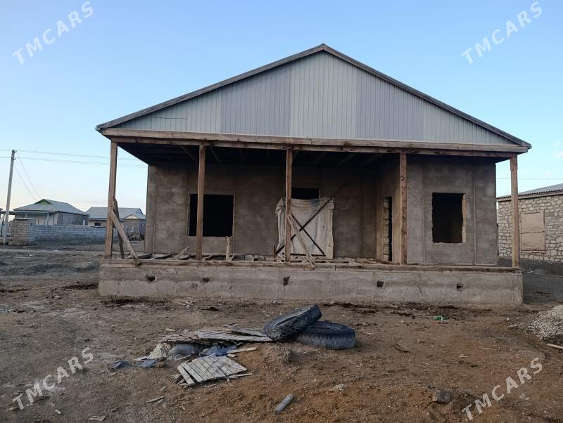 Jay - Эсенгулы - img 1