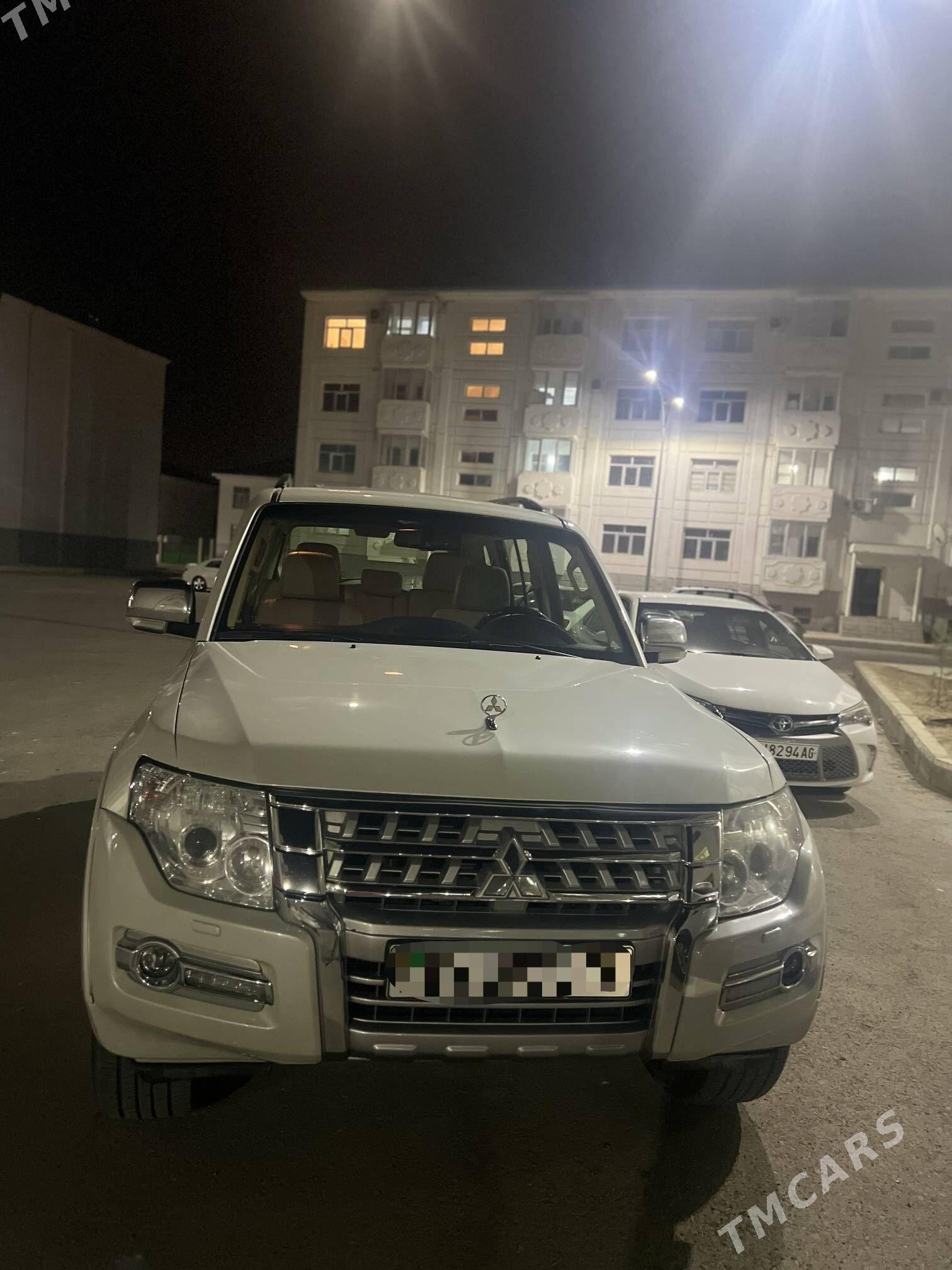 Mitsubishi Pajero 2015 - 335 000 TMT - Gurtly - img 1