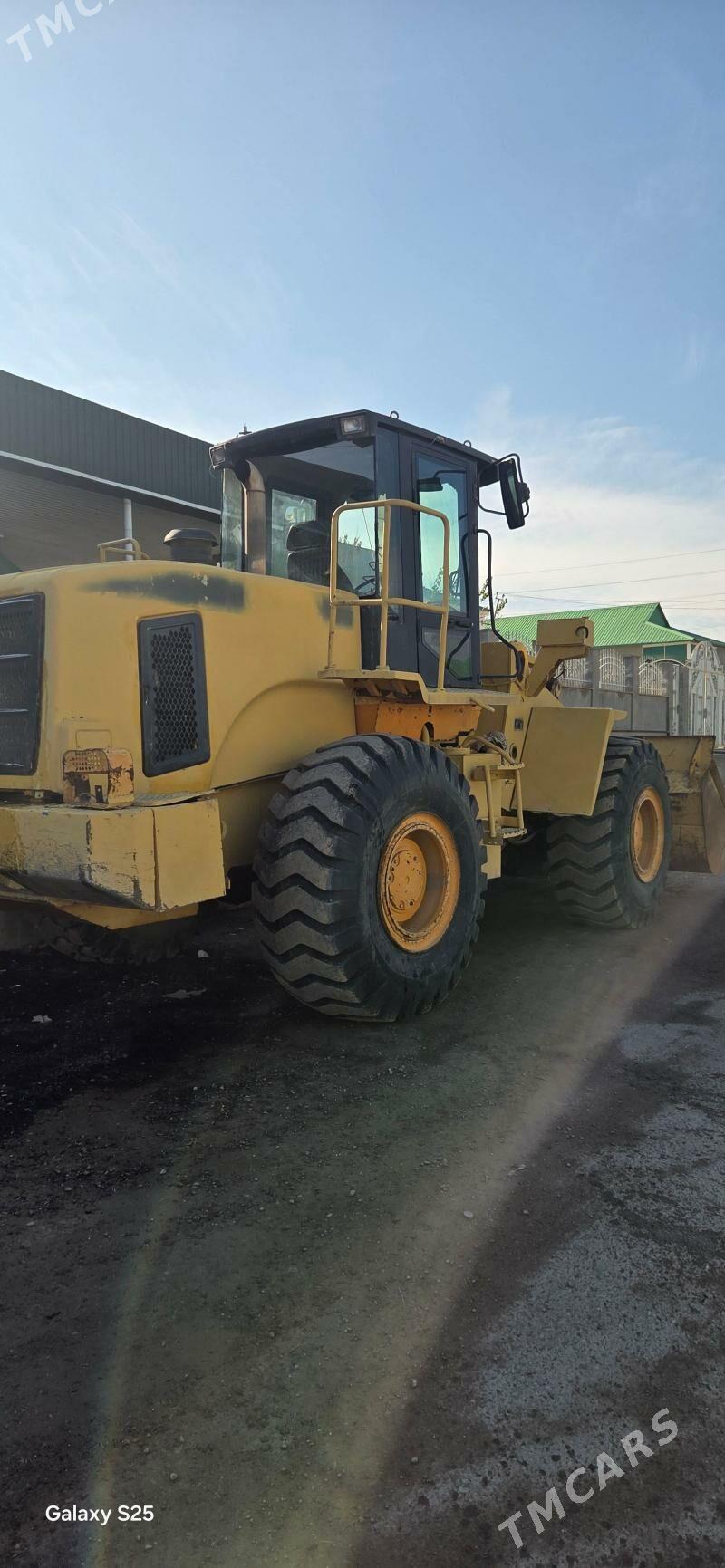 LiuGong CLG 25AS 2011 - 460 000 TMT - Änew - img 1