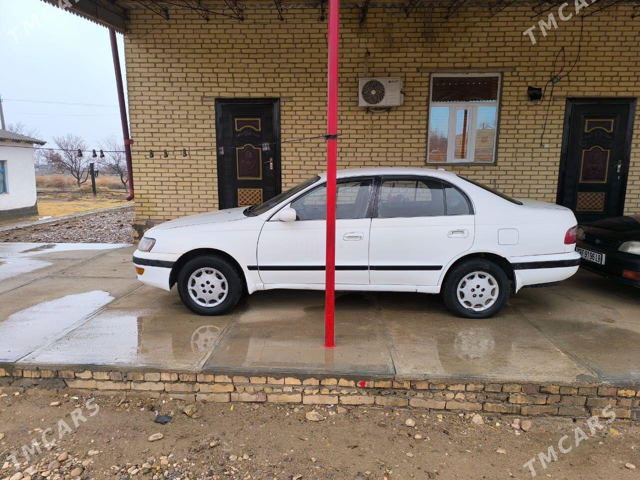 Toyota Corona 1995 - 70 000 TMT - Достлук - img 1