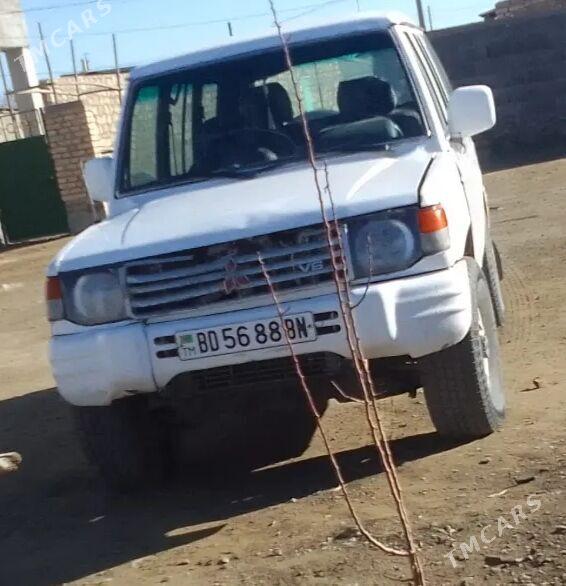 Hyundai Galloper 1998 - 25 000 TMT - Берекет - img 1