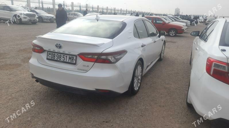 Toyota Camry 2021 - 270 000 TMT - Sakarçäge - img 1