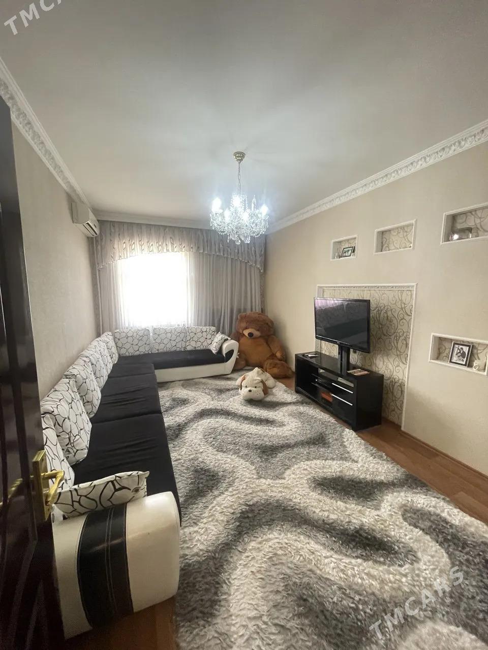 3 ком 9/7 этаж Мир 1 Евро - Parahat 1 - img 1