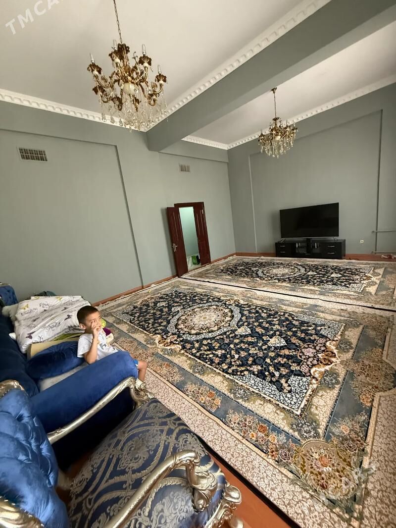 SAWESKI ELITGE 3ET 4KOM - ул. Советская (Гарашсызлык шаёлы) - img 1