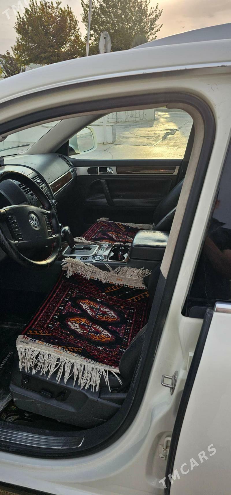 Volkswagen Touareg 2009 - 150 000 TMT - Улица Ататурка - img 1