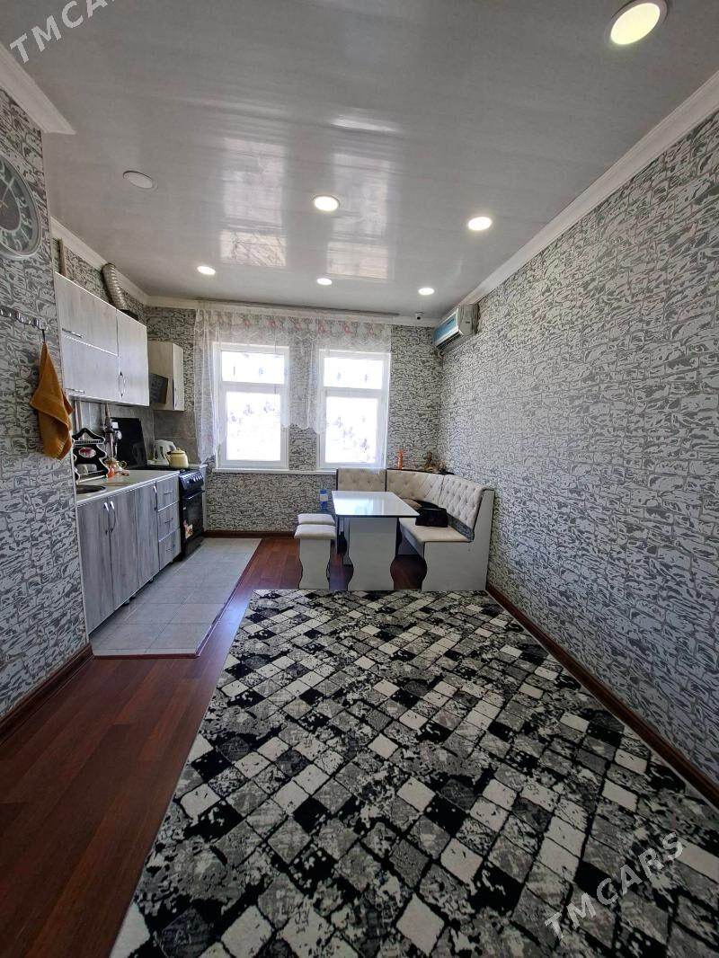 КВАРТИРА В АРЕНДУ - Мир 6 - img 1